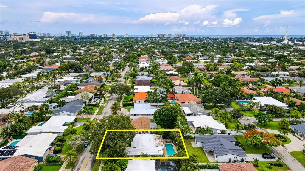 1840 NE 59th Court Fort Lauderdale FL 33308