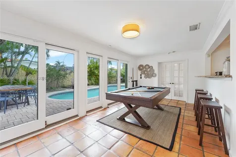 1840 NE 59th Court Fort Lauderdale FL 33308