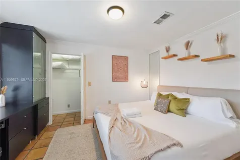 1840 NE 59th Court Fort Lauderdale FL 33308