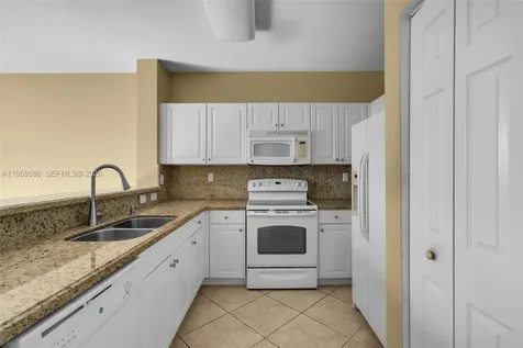 3064 SE 1st Drive Homestead FL 33033