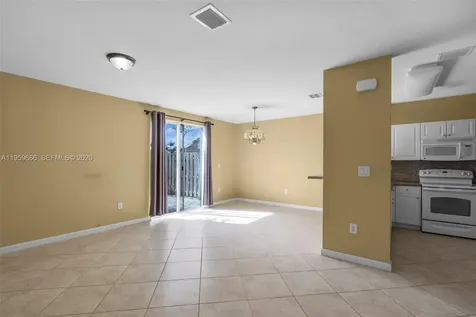 3064 SE 1st Drive Homestead FL 33033
