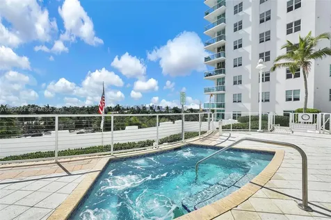 7910 Harbor Island Drive North Bay Village FL 33141