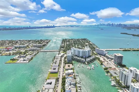 7910 Harbor Island Drive North Bay Village FL 33141