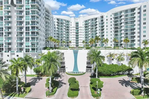 7910 Harbor Island Drive North Bay Village FL 33141