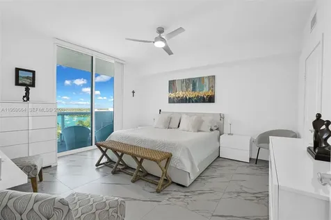 7910 Harbor Island Drive North Bay Village FL 33141