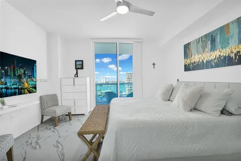 7910 Harbor Island Drive North Bay Village FL 33141