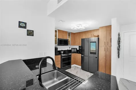 7910 Harbor Island Drive North Bay Village FL 33141
