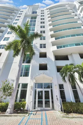7910 Harbor Island Drive North Bay Village FL 33141