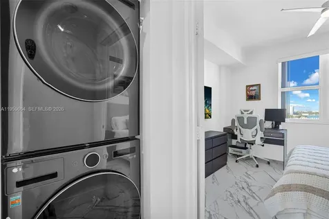 7910 Harbor Island Drive North Bay Village FL 33141
