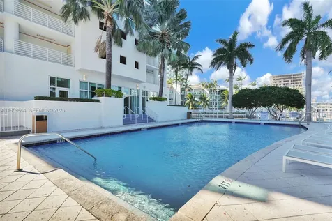 7910 Harbor Island Drive North Bay Village FL 33141