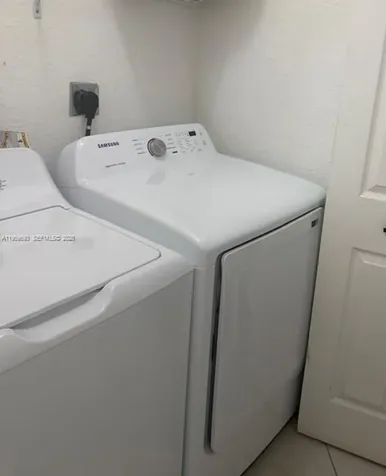 12471 SW 123rd Street Miami FL 33186