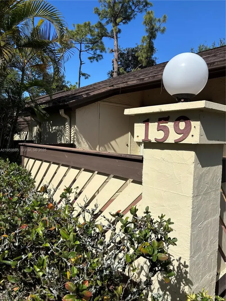 159 Pinto Palm Court Royal Palm Beach FL 33411