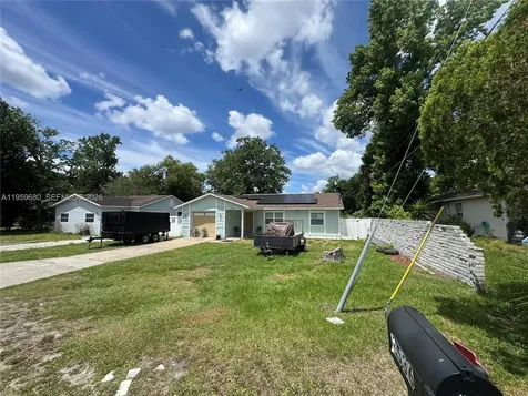 2536 El Portal Sanford FL 32773