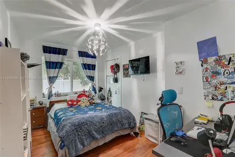 14530 Garden Drive Miami FL 33168
