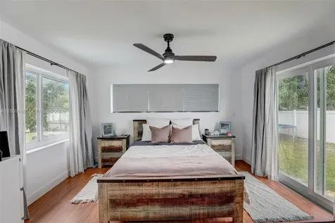 14530 Garden Drive Miami FL 33168