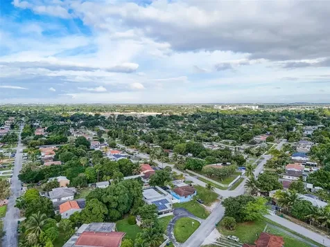 14530 Garden Drive Miami FL 33168
