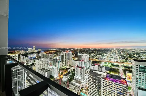 88 SW 7th Street Miami FL 33130