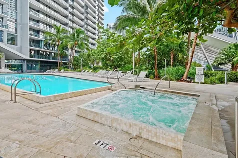 88 SW 7th Street Miami FL 33130
