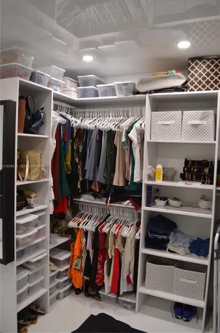 9682 Fontainebleau Boulevard Miami FL 33172