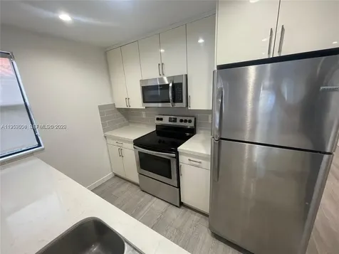 1637 SW 10th Street Miami FL 33135