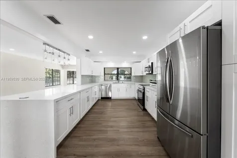 7705 SW 66th Street South Miami FL 33143