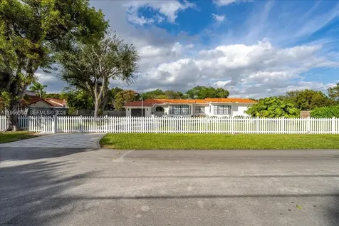 7705 SW 66th Street South Miami FL 33143