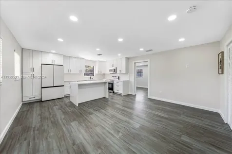 7705 SW 66th Street South Miami FL 33143