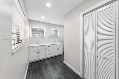 7705 SW 66th Street South Miami FL 33143