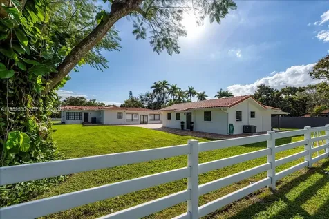 7705 SW 66th Street South Miami FL 33143