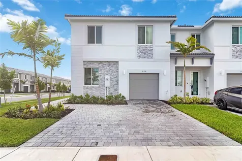 760 SE 13th Court Homestead FL 33034