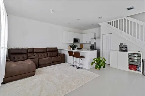 760 SE 13th Court Homestead FL 33034