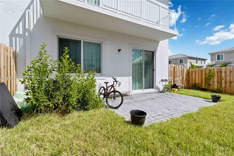 760 SE 13th Court Homestead FL 33034