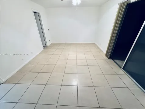 4031 Berkshire Deerfield Beach FL 33442