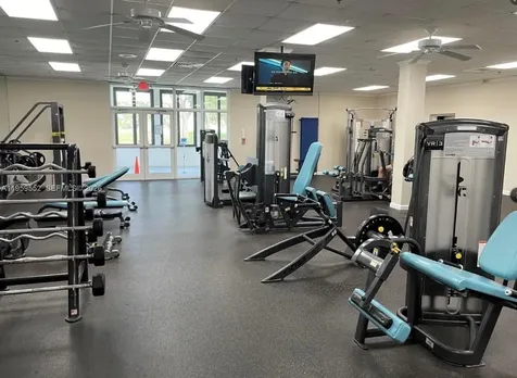 4031 Berkshire Deerfield Beach FL 33442