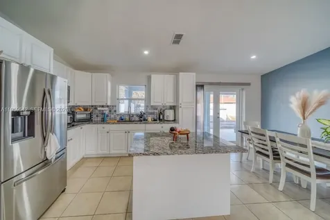 1918 SE 5th Court Cape Coral FL 33990