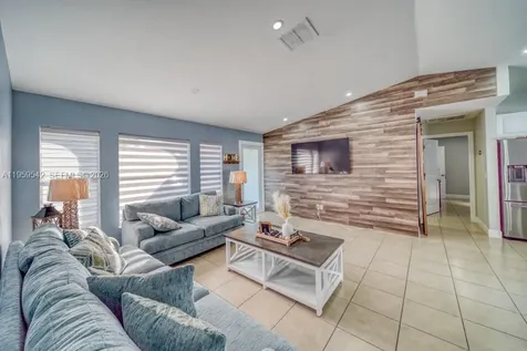 1918 SE 5th Court Cape Coral FL 33990