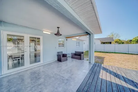 1918 SE 5th Court Cape Coral FL 33990