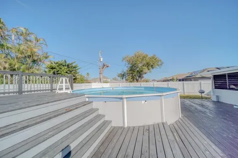 1918 SE 5th Court Cape Coral FL 33990
