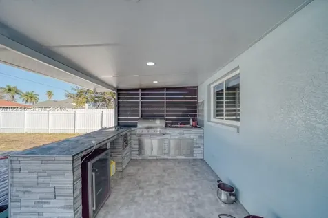 1918 SE 5th Court Cape Coral FL 33990