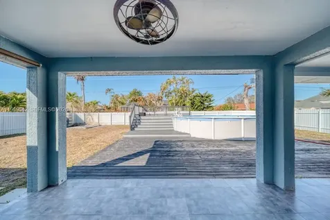 1918 SE 5th Court Cape Coral FL 33990