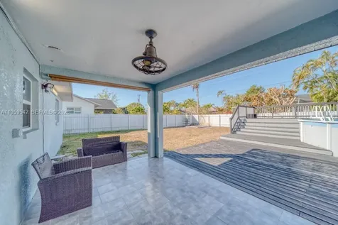 1918 SE 5th Court Cape Coral FL 33990