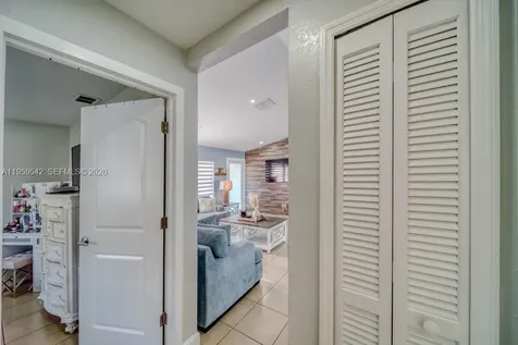 1918 SE 5th Court Cape Coral FL 33990