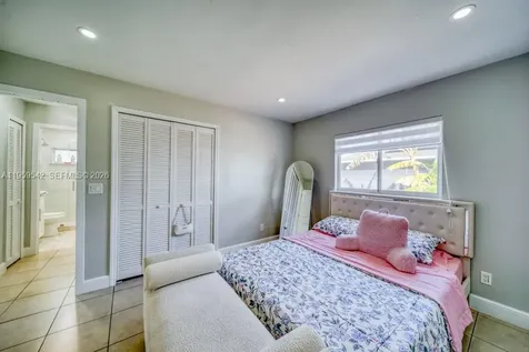 1918 SE 5th Court Cape Coral FL 33990