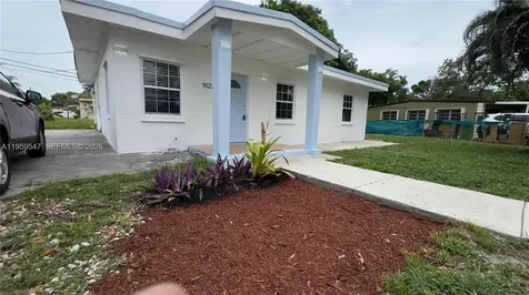 16221 E Bunche Park Drive Miami Gardens FL 33054