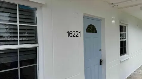 16221 E Bunche Park Drive Miami Gardens FL 33054