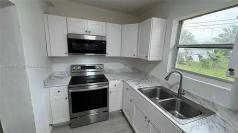 16221 E Bunche Park Drive Miami Gardens FL 33054