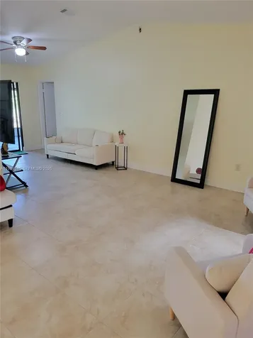1014 S Canal Sebring FL 33870