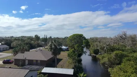 1014 S Canal Sebring FL 33870