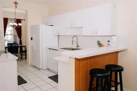 16158 SW 68th Terrace Miami FL 33193