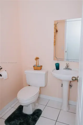 16158 SW 68th Terrace Miami FL 33193